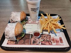 -The Habit Burger Grill 哈比特汉堡(复兴soho店)