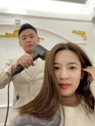 -蒙娜丽莎国际美容中心