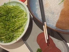 -左庭右院鲜牛肉火锅(七宝领展广场店)