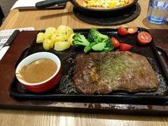 -必胜客(百联又一城店)
