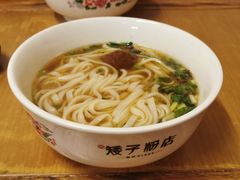 -矮子粉店1985·长沙米粉(湘春路店)