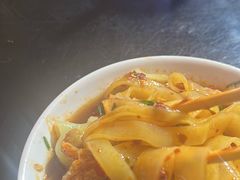 -烤肉小伙烤肉店