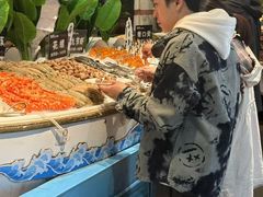 -领鲜活海鲜榴莲自助火锅(东门店)