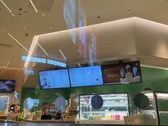 -奈雪的茶(优特汇店)