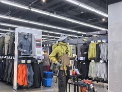 -迪卡侬(大英山店)