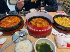 -米村拌饭(泰山万达店)