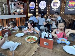 -The BREW·酿餐厅(浦东嘉里大酒店)