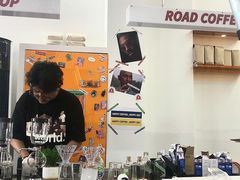 -Road Coffee Shop公路咖啡(嵊州吾悦广场店)