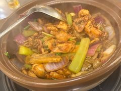 -胡须佬鸡煲四季火锅店(石厦西村直营店)