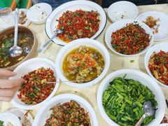 -笨罗卜浏阳菜馆(太平街店)