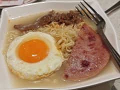 -香港新发烧腊茶餐厅(书城店)