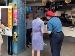 门面-麦当劳(乳山路店)