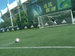 -八万人体育馆-外场足球场