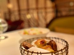 -Mogul Eatery·大亨餐酒馆