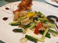 -泓历皇朝酒店(东亭店)