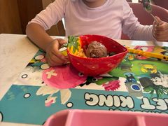 -水桶王国主题餐厅·聚会·生日派对·亲子活动·家庭套餐(亚龙湾希尔顿店)