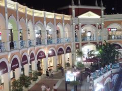 -佛罗伦萨小镇广佛名品奥特莱斯(疏港路店)