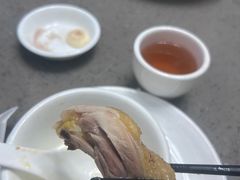 -郑猛记石岐鸽主题餐厅(长江店)