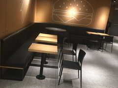-麦当劳(中山公园龙之梦店)