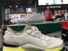 -PUMA品牌自营折扣店(天津佛罗伦萨小镇奥莱店)