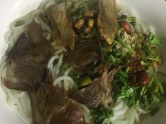 -牛八宝桂林米粉(八里庄店)
