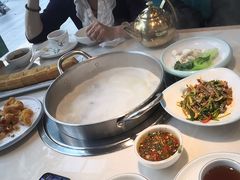 -粤顺渔坊·中山脆肉鲩火锅(清湖店)