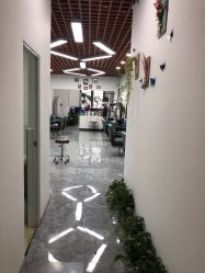 -V8潮牌·接发烫染连锁