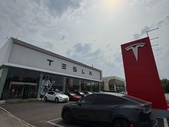 -TESLA 特斯拉(北京南四环中路特斯拉中心)