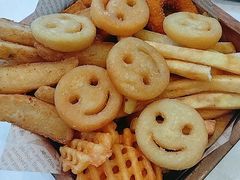 -圣彼得堡观江俄餐厅(中央大街黑金冠店)