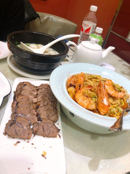 良友·青岛菜(五四广场店)大虾烧白菜图片