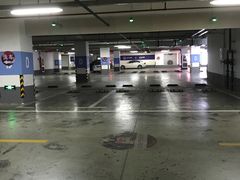 -大融城-停车场