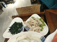 -楼外楼大刀肉传统火锅居(繁荣路店)