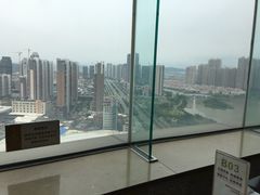 -荣誉国际酒店-云顶旋转餐厅