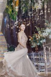 -欣薇婚纱(新源乐汇城店)