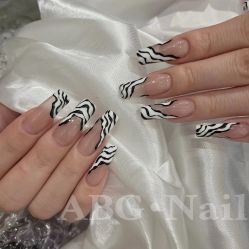 -M·X Nail日式美甲美睫