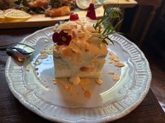 碧桃榴莲蛋糕-碧桃小馆·民国宅院(西湖大道店)