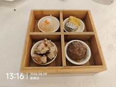 -龙悦湾酒家·八阵鱼生·渔人码头店