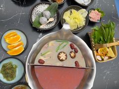 -湊湊火锅·茶憩(颐堤港店)