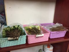 -小溅沾串