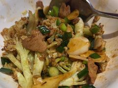 -渝是乎川渝小炒(新世界百货望京店)