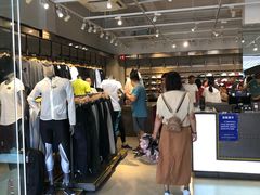 -UNDER ARMOUR(八达岭奥莱店)