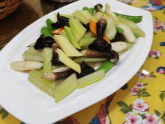 小炒皇-芳姨广东砂锅粥(张庄路店)