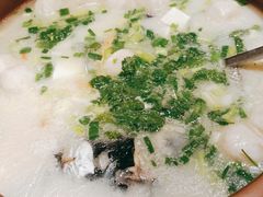 -姜君·千岛湖鱼头馆(浦东大道店)