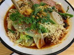 -牛八秒油泼冒菜(宽窄巷子店)