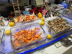 -亚洲国际大酒店·云顶阁旋转自助餐厅
