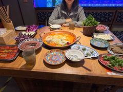 -洱火云南酸菜牛肉火锅(石景山当代商城店)