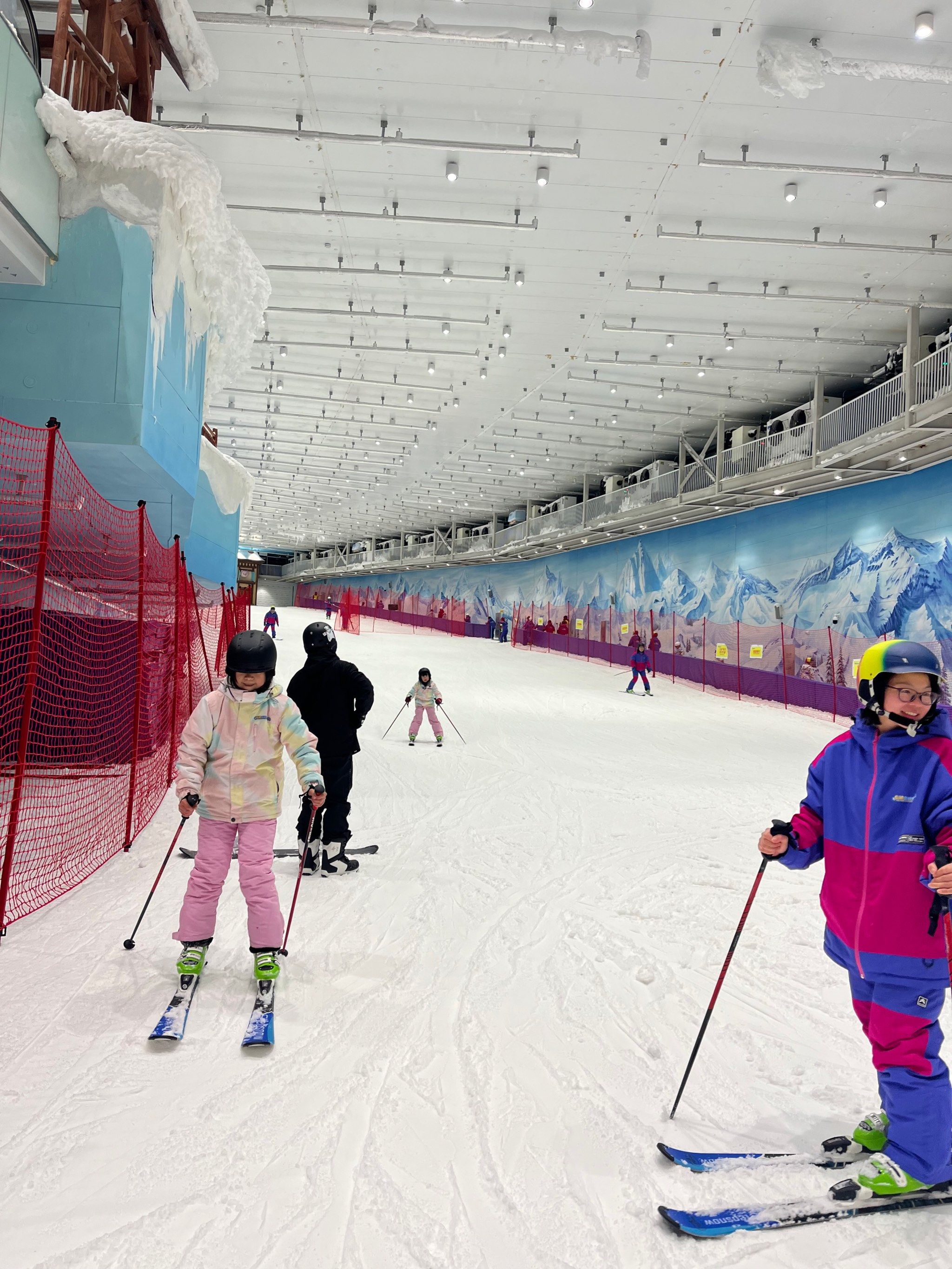 室内滑雪场