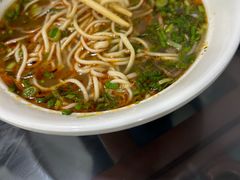 -牛一嘴·兰州牛肉面·大盘鸡(财富中心店)