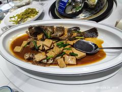 -渔港甄宴·海鲜·地标烟台菜(金沙滩店)