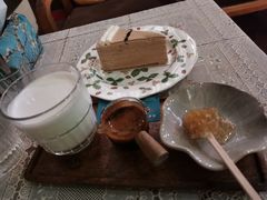 -默迹咖啡馆
